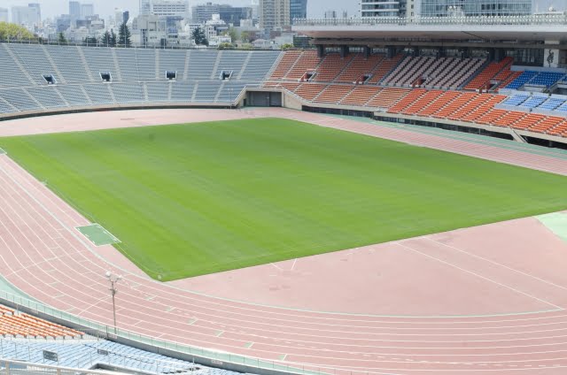 旧国立競技場 2 - Y.S.C.C横浜今シーズンの戦略は？メンバー・フォーメーションを読む