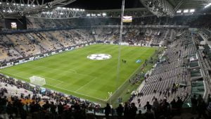JuventusStadium 300x169 - ユベントスのメンバー・フォーメーションを読む